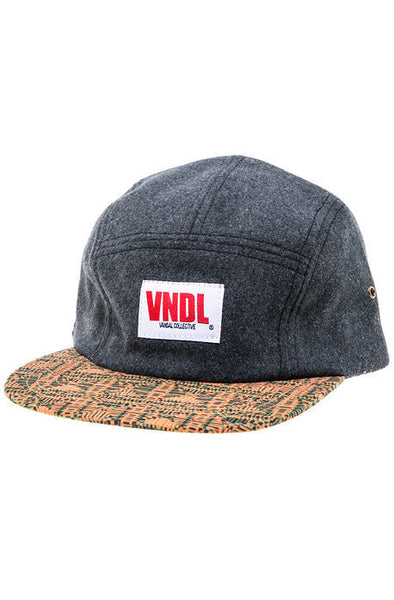 KNITTED DIAMONDS WOOL ROOSEVELT VOLLEY